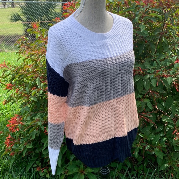 New Sweater! Great price! - Picture 2 of 8